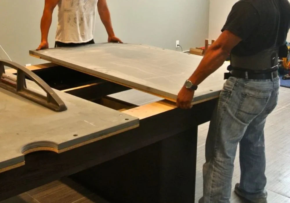 プールテーブルの移動方法